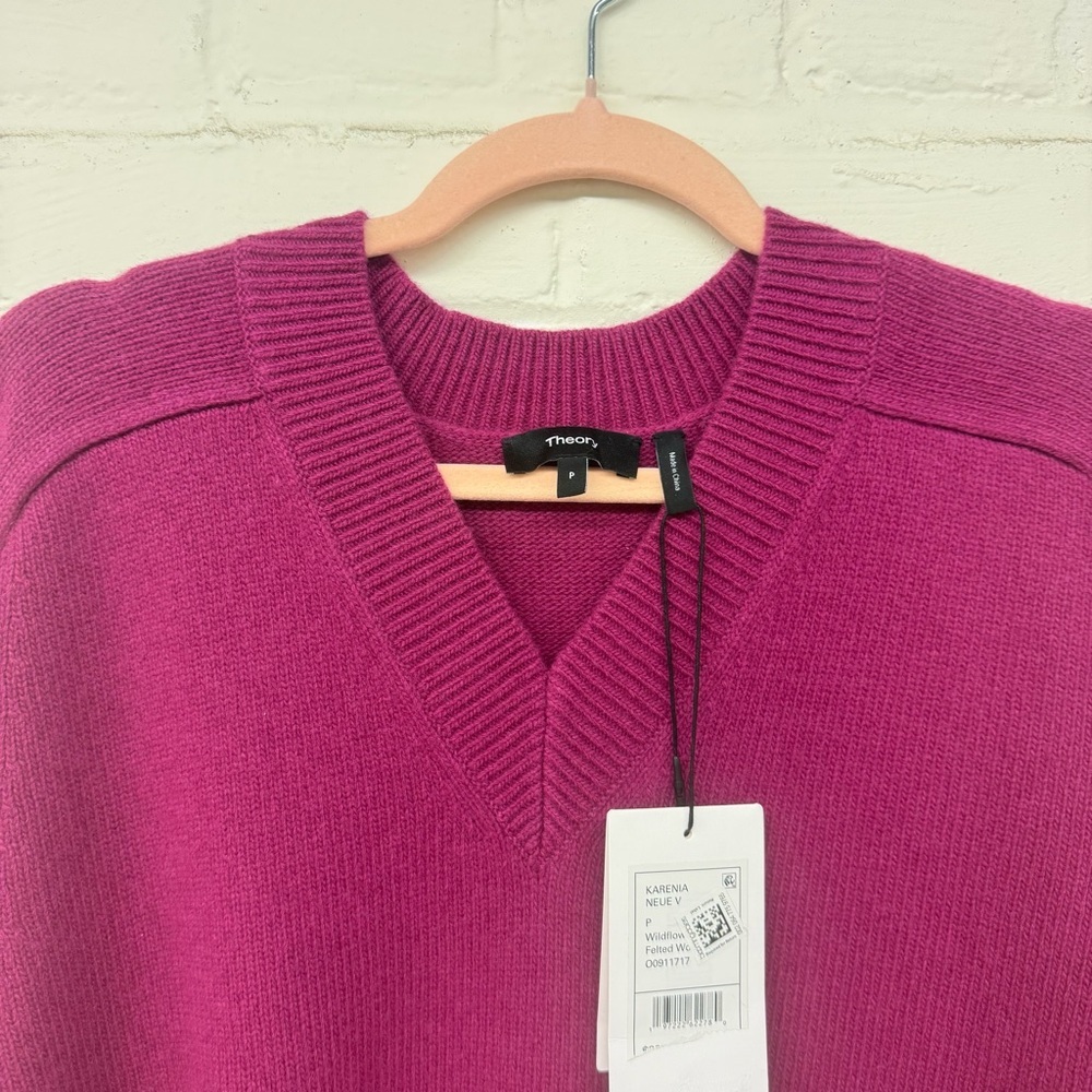 NWT THEORY Karenia Wool Cashmere Vneck Sweater Pink XS - Picture 4 of 6